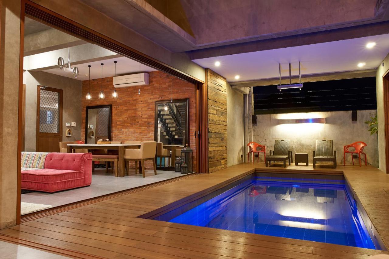 Isla Villa 1 Amazing Waterfall Pool House Near Beach, Bars & Restaurants Мактан Екстериор снимка